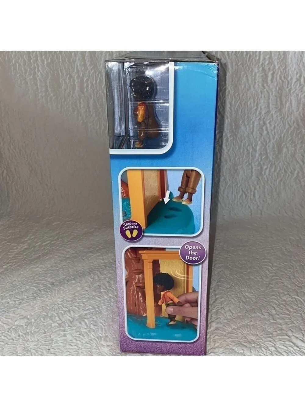 Jakks Pacific Disney Encanto Antonio Tree House Playset